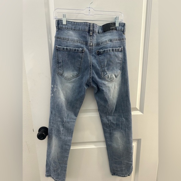 Source Unknown Other - Men’s Distressed Denim Faded Blue Straight Jeans Size 32 EUC